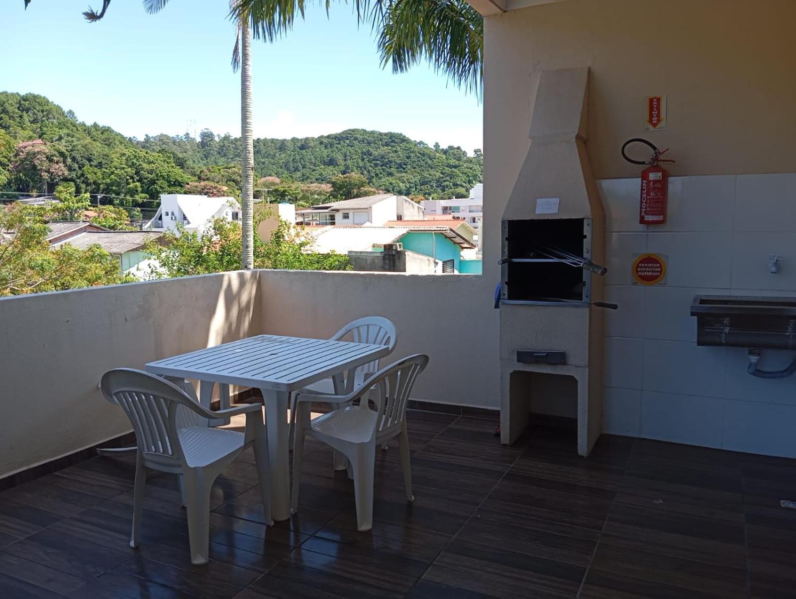 Residencial Lilly - Aptos De 1 E 2 Dorm. Florianópolis Esterno foto